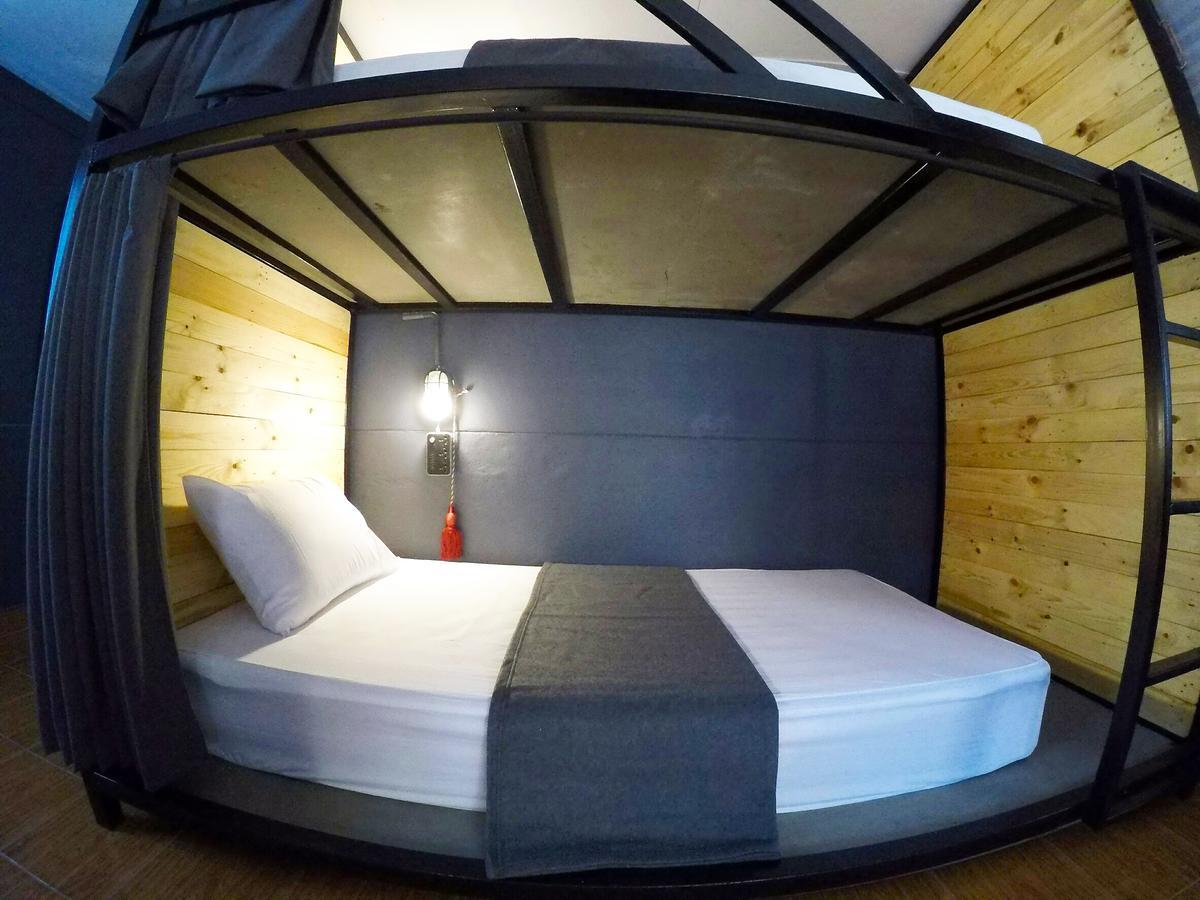Bandai Hostel Pak Kret Eksteriør billede
