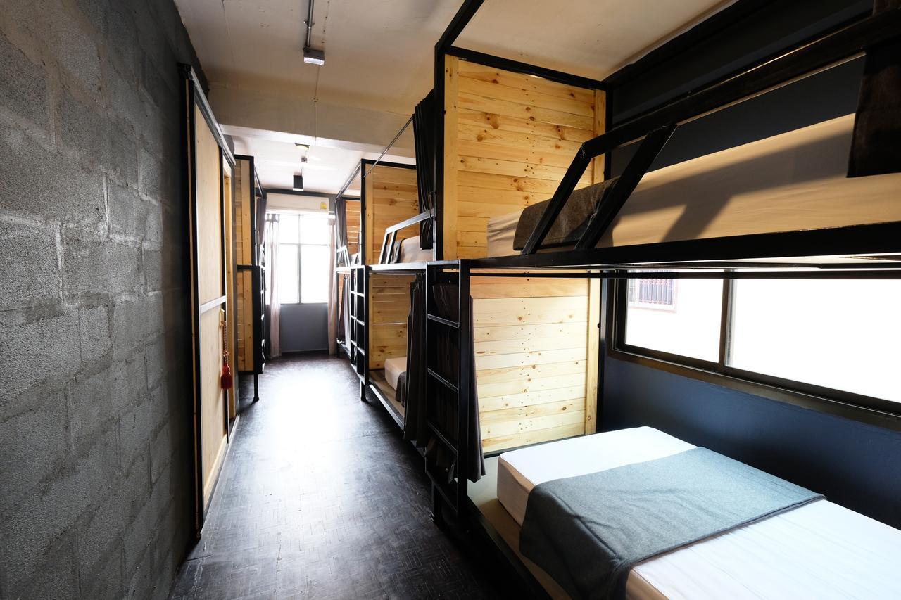 Bandai Hostel Pak Kret Eksteriør billede