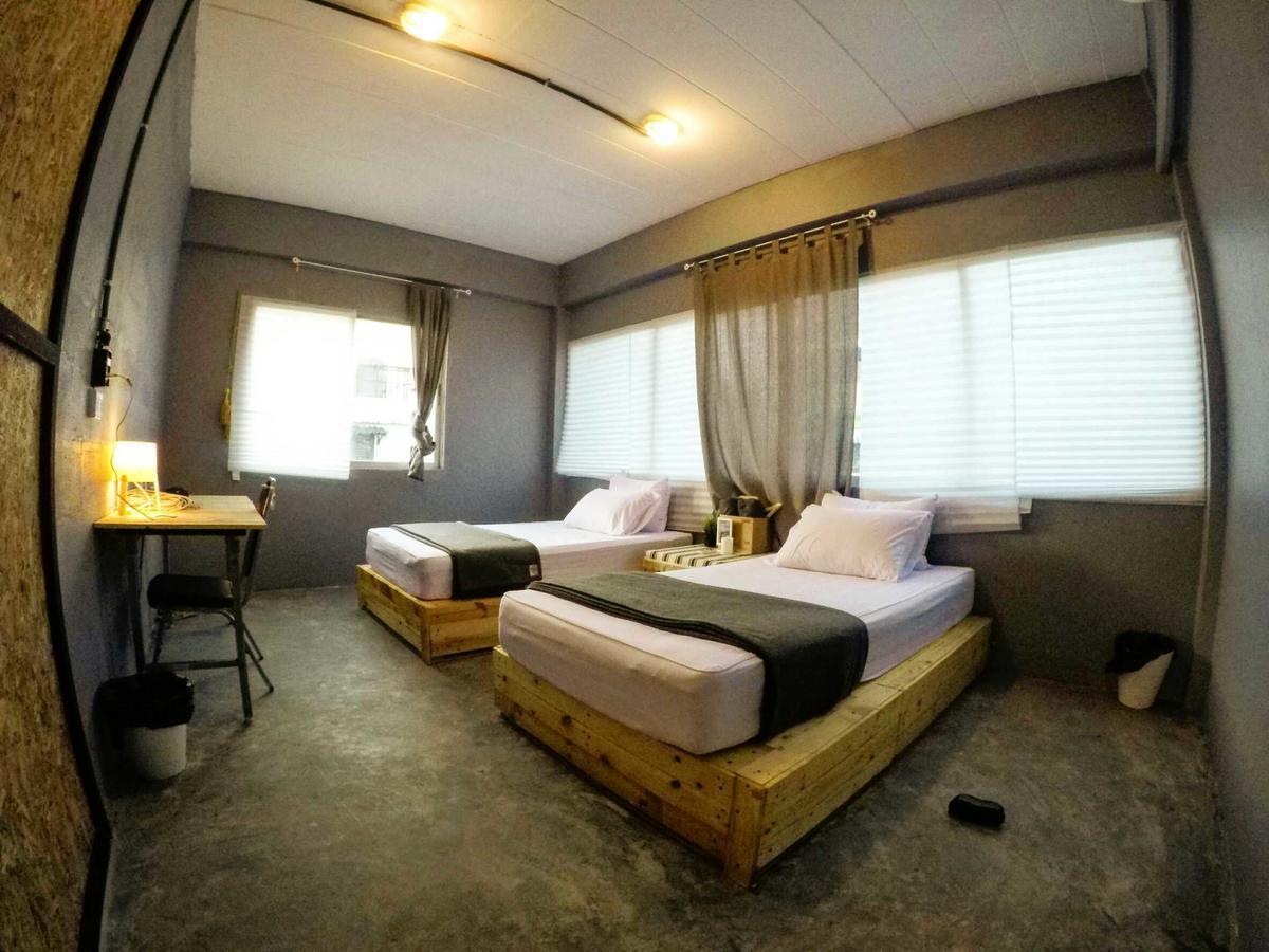 Bandai Hostel Pak Kret Eksteriør billede
