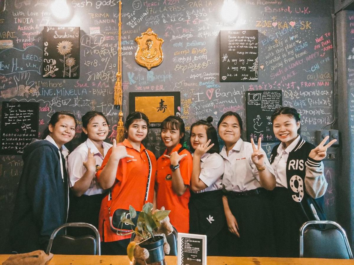 Bandai Hostel Pak Kret Eksteriør billede