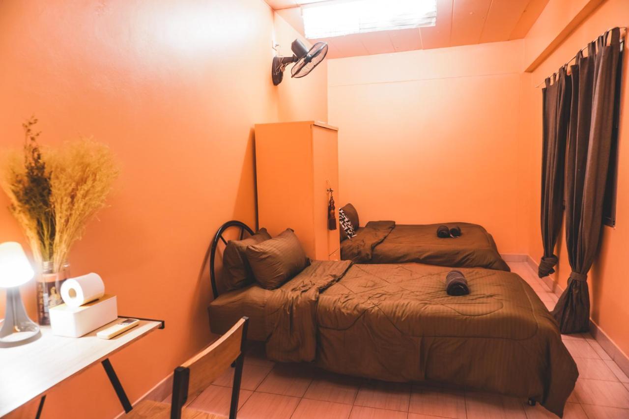 Bandai Hostel Pak Kret Eksteriør billede